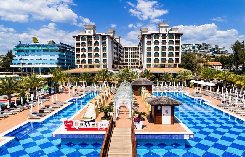 Отель Quattro Beach Spa & Resort